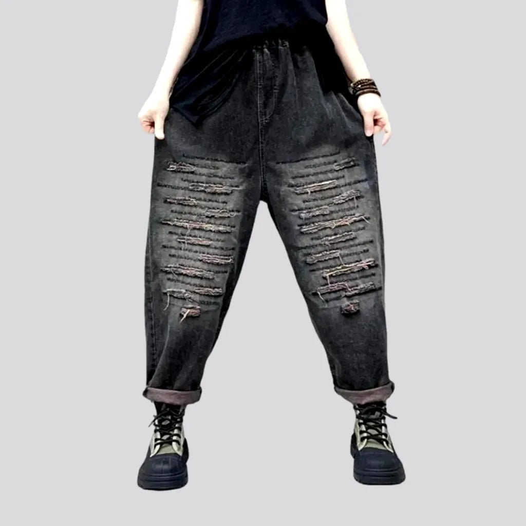 Stylish cropped pants for warm season trends -Distressed vintage denim pants for women