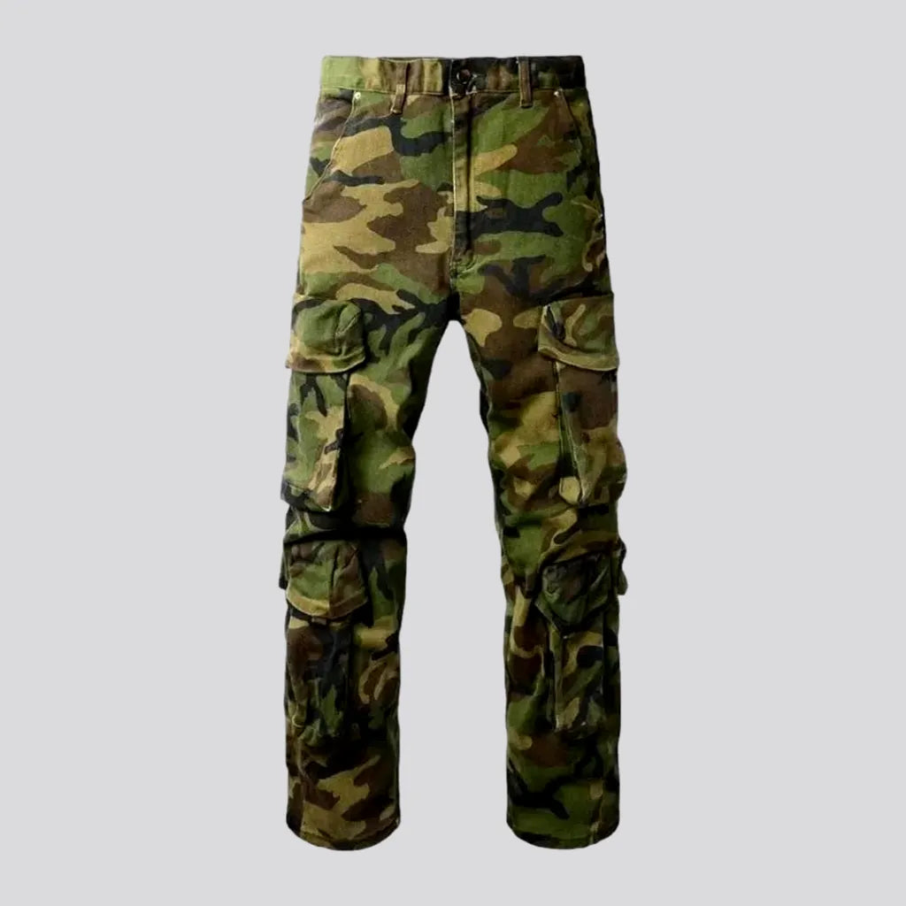 Reinforced cargo pants for heavy-duty field work -Camouflage men's denim pants