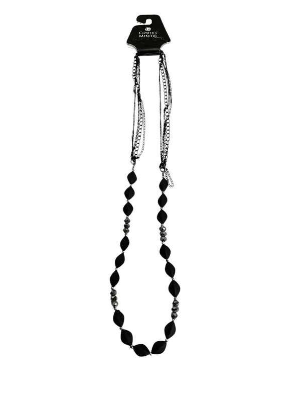 Best necklaces and pendants with oval pendants for a classic, elegant shape-Necklace Lariat & Y-drop By Clothes Mentor