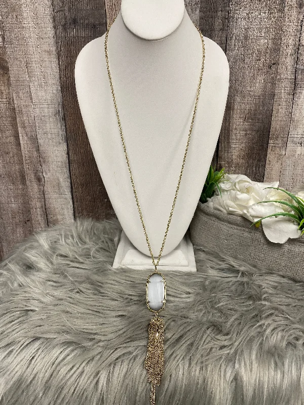 Beautiful necklaces and pendants with tree branch motifs for a nature-inspired design-Necklace Statement By Kendra Scott