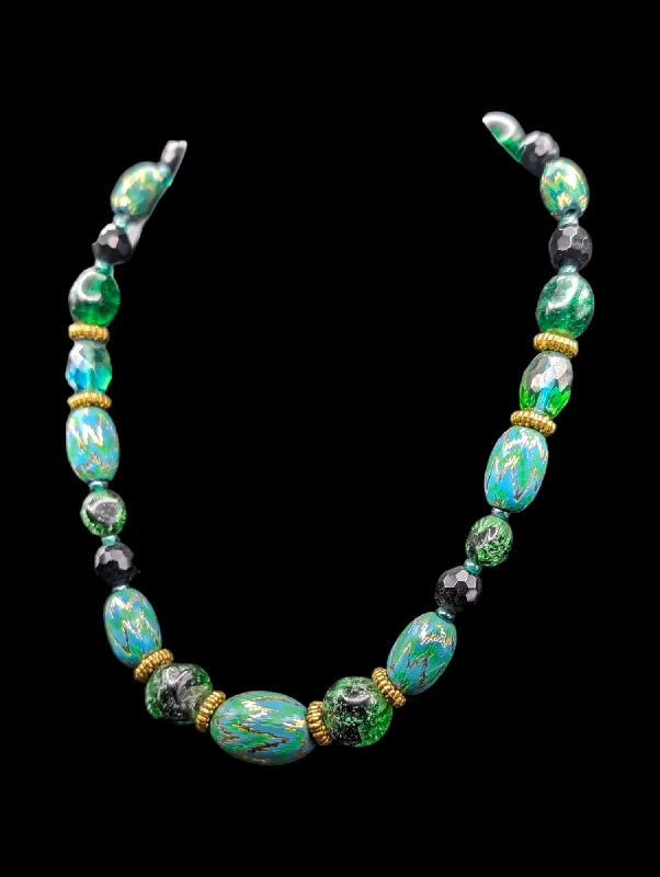 Stunning necklaces and pendants with jade gemstones for a calming green hue-1950s - 1970s Rare Green Wooden Carved Bead Hobe' Necklace